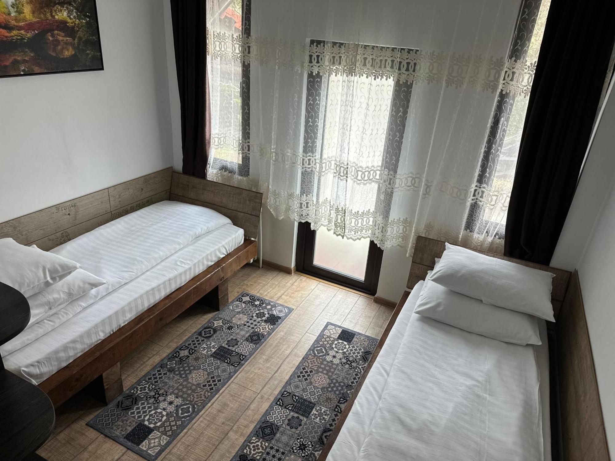 Vila Agata Сіная Екстер'єр фото